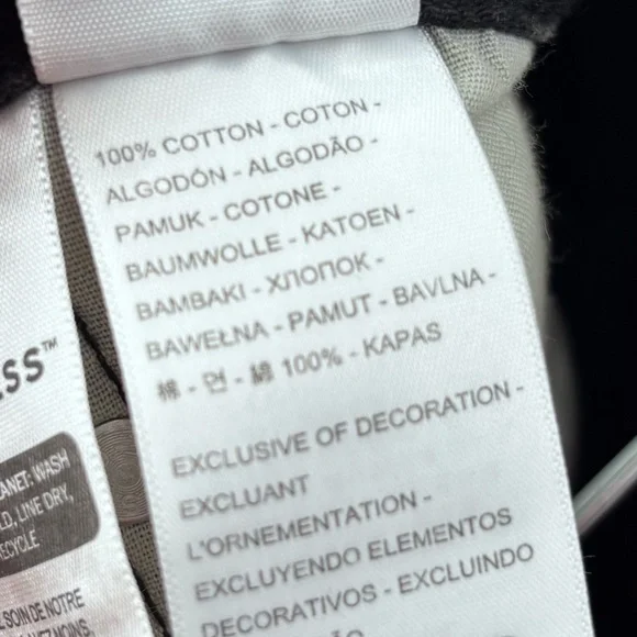 Levi's 501 Cut Off Shorts Black Size 33 - Picture 3 of 5